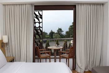 Pesona Alam Resort & Spa