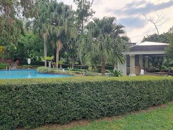 Pesona Alam Resort & Spa