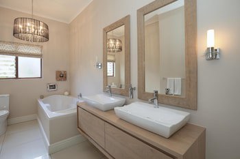 Aziza Guesthouse