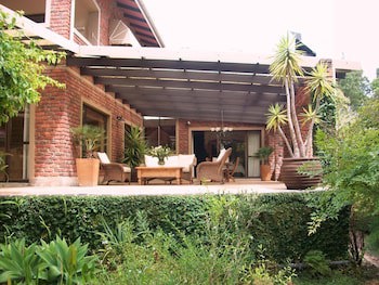 Aziza Guesthouse