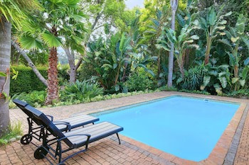 Aziza Guesthouse