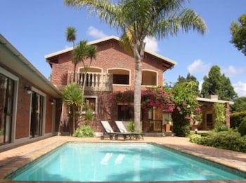 Aziza Guesthouse
