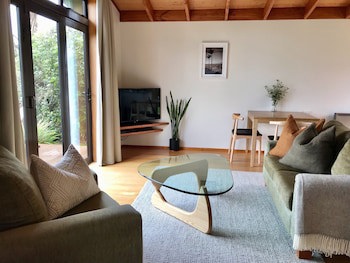 Adrift In Golden Bay Absolute Beachfront Adults Only