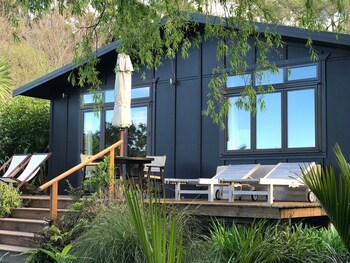 Adrift In Golden Bay Absolute Beachfront Adults Only