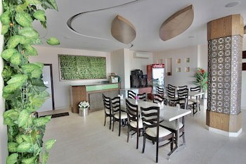 Hotel Asian Plaza Dharamshala