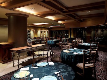 Grand Xiv Naruto The Lodge