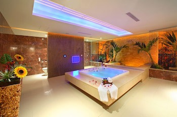 Amain Boutique Motel Tucheng