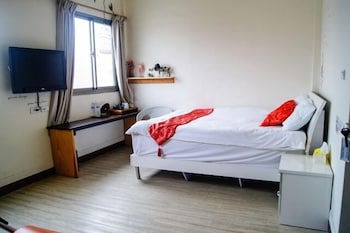 Ding Ding B & B