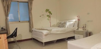 Ding Ding B & B