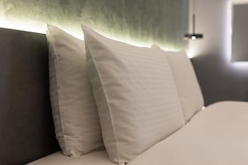 Green Hotel