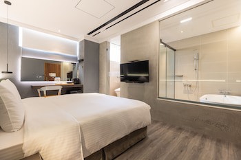 Green Hotel