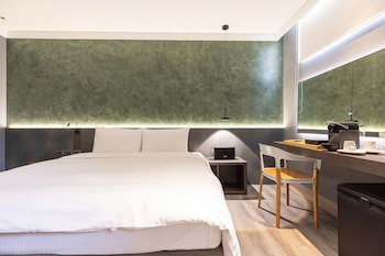 Green Hotel
