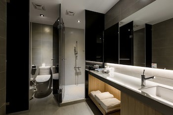 Green Hotel