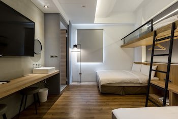 Green Hotel