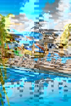 Oz Hotels Side Premium