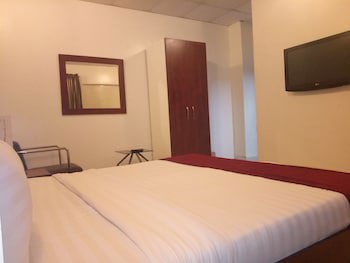 Fountain Suites