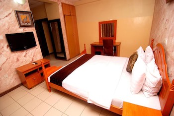 Fountain Suites