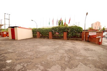 Fountain Suites