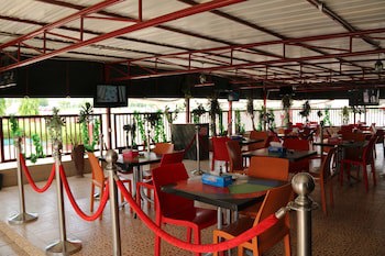Fountain Suites
