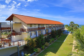Marina Beach Passikudah