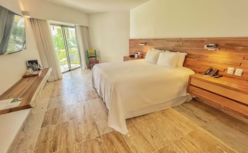Viva V Samana By Wyndham, A Trademark Adults All Inclusive