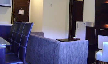 Royal Mamberamo Hotel