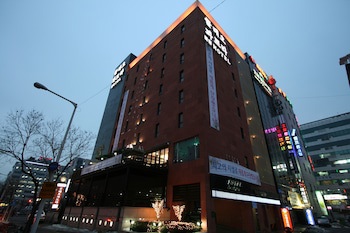 Cleopatra Hotel