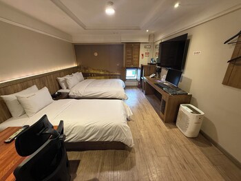 Cleopatra Hotel