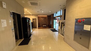Cleopatra Hotel