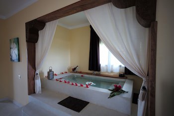 Fruit & Spice Wellness Resort Zanzibar