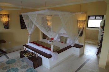 Fruit & Spice Wellness Resort Zanzibar