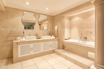 Forest Manor Boutique Guesthouse