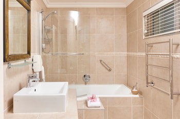 Forest Manor Boutique Guesthouse