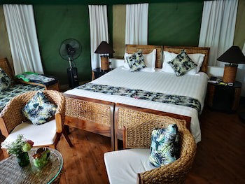 Canvas And Orchids Retreat