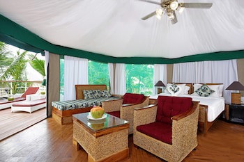 Canvas And Orchids Retreat
