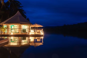 Canvas And Orchids Retreat