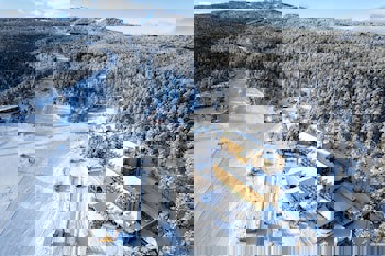 Duja Chalet Ski Center