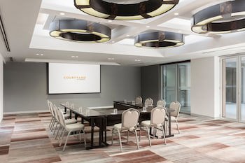 Courtyard By Marriott Lima Miraflores