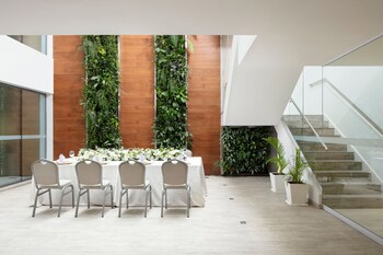 Courtyard By Marriott Lima Miraflores