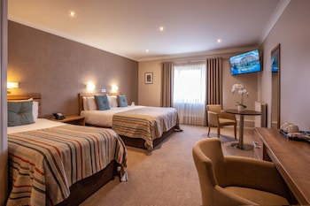 The Lodge Hotel