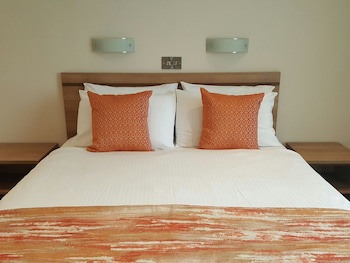 The Lodge Hotel