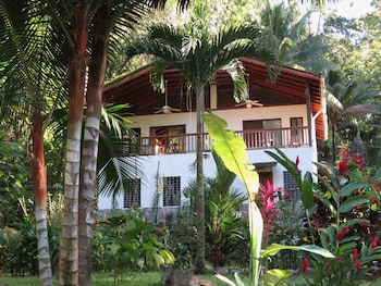 Villas Pico Bonito