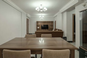 Golden Tulip Dar Es Salaam City Center Hotel