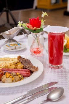 Golden Tulip Dar Es Salaam City Center Hotel