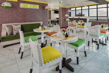 Golden Tulip Dar Es Salaam City Center Hotel