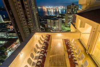 Golden Tulip Dar Es Salaam City Center Hotel