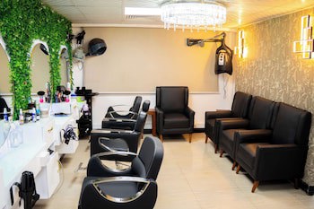 Golden Tulip Dar Es Salaam City Center Hotel