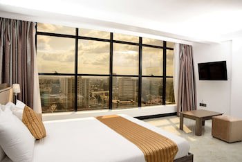 Golden Tulip Dar Es Salaam City Center Hotel