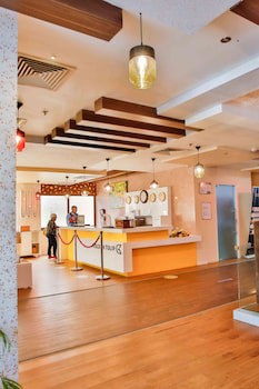 Golden Tulip Dar Es Salaam City Center Hotel