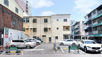Delton Hotel